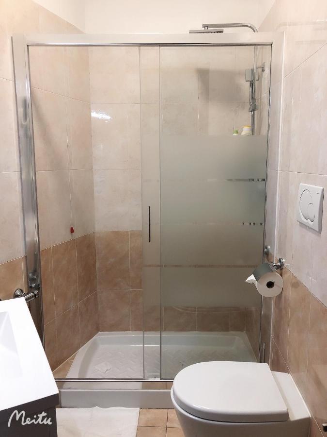 Romafullhouse Guesthouse 외부 사진