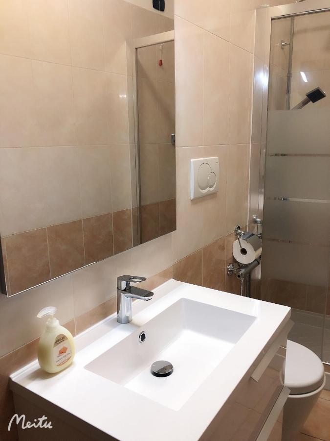Romafullhouse Guesthouse 외부 사진